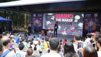 深圳市麓城外国语小学在MakerFaire上分享创客作品